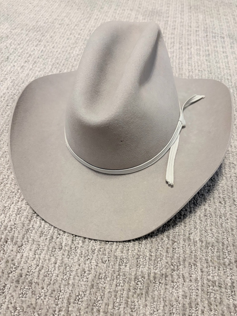 AMERICAN HAT COMPANY felt silver cowboy hat size 6 3/4
